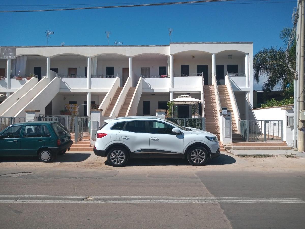 Casa Vacanze Maldive Del Salento Torre Pali Exterior photo